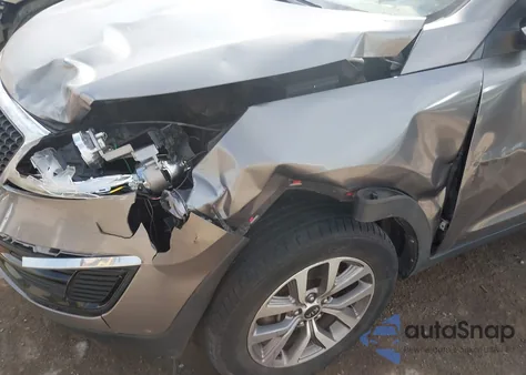 2016 Kia Sportage Lx z USA, uszkodzony, nr VIN KNDPB3ACXG7844681